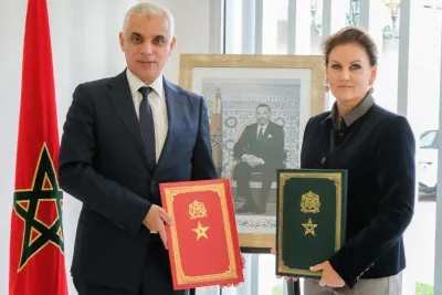 الأميرة للا زينب تترأس حفلاً توقيع اتفاقية شراكة مع وزارة الصحة والحماية الاجتماعية