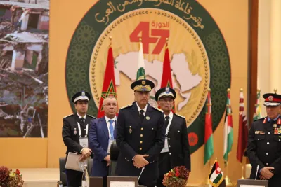 السيد الحموشي يلتقي قادة الشرطة والأمن العرب بطنجة، ويتباحث معهم آليات تطوير التعاون الأمني العربي