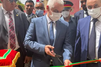 السيد خالد آيت الطالب يعطي انطلاقة خدمات المركز الصحي القروي بإقليم بنسليمان