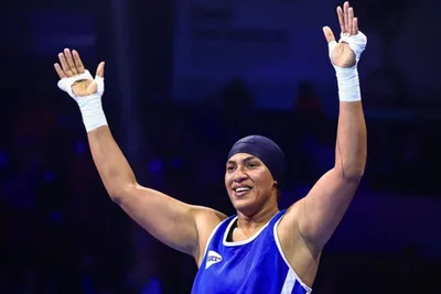 الملاكمة المغربية خديجة المرضي تتأهل إلى ربع نهائي أولمبياد باريس