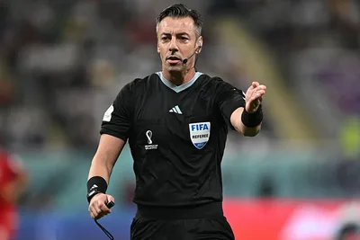 الفيفا تكشف عن حَكم مباراة المنتخب المغربي و نظيره الكندي