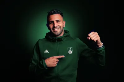 رياض محرز ينضم للأهلي السعودي