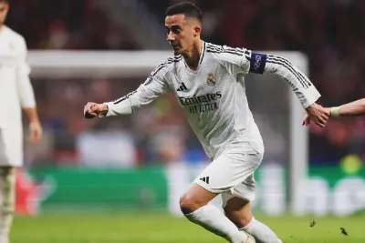 ريال مدريد الإسباني يعلن رحيل لاعبه لوكاس فاسكيس