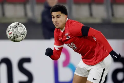 البطولة الفرنسية لكرة القدم 2022 : المغربي زكرياء أبوخلال ضمن تشكيلة الأسبوع المثالية