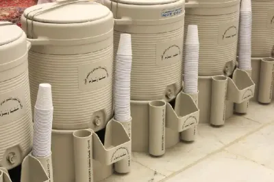 موسم الحج: زمزم ماء مبارك يروي عطش الحجيج مثلما يطفئ لهيب شوقهم إلى البقاع المقدسة