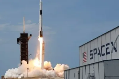 "سبايس إكس" توقع شراكة غير مسبوقة مع إيطاليا لاستكشاف المريخ