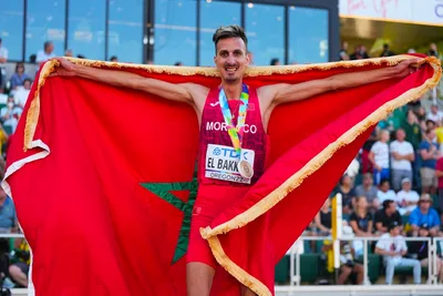 بطولة العالم لألعاب القوى 2022 : الميدالية الذهبية للعداء المغربي سفيان البقالي في سباق 3000 متر موانع