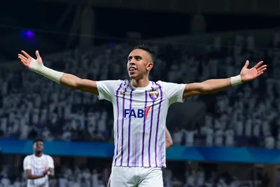 رحيمي وحركاس وعبيد ضمن أغلى عشرة لاعبين في صفوف الفرق العربية المشاركة في كأس العالم للأندية