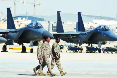 سقوط طائرة مقاتلة سعودية أثناء مهمة تدريبية ونجاة طاقمها