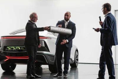 فوزي النجاح : تفاصيل الاختراع الذي أحدث ثورة في تجربة التنقل النظيف