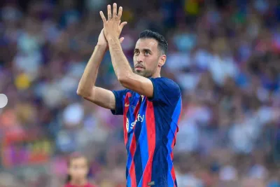 بوسكيتش ينهي مشواره مع برشلونة