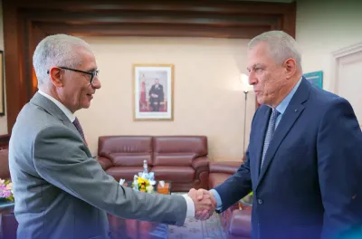 السيناتور الكولومبي بلانكو ألفاريز ينتقد قرار حكومة بلاده الاعتراف بالجمهورية الوهمية