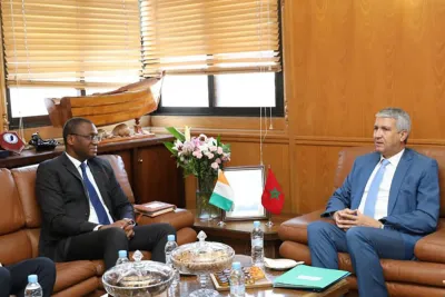 السيد محمد صديقي يتباحث مع وزير الموارد الحيوانية والبحرية للكوت ديفوار