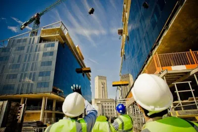 وزارة التجهيز والماء تنظم يوم إعلامي حول البرنامج التوقعي لصفقات البناء والأشغال العمومية