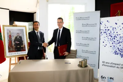 صندوق محمد السادس للاستثمار ومؤسسة التمويل الدولية يوقعان اتفاقية تعاون لتمويل مشاريع البنية بالمغرب
