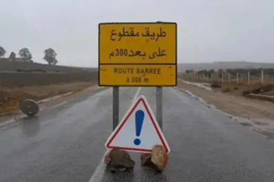انقطاع مؤقت لحركة السير بعد غد الأربعاء بالطريق الرابط بين ميدلت والريش