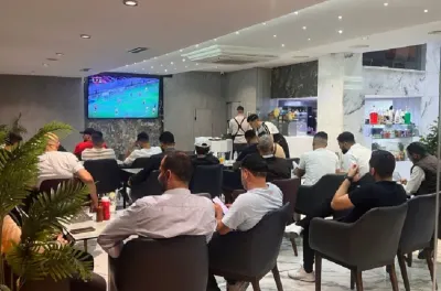 طنجة ... بين عشق الكرة وحلم التتويج، النوم يغادر جفون الجماهير