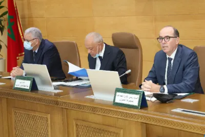 طنجة : والي الجهة يترأس اجتماعا لتعزيز دينامية مشروع المدينة الجديدة الشرافات