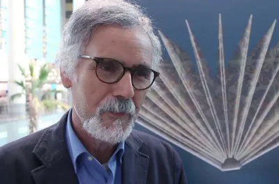 معرض الشارقة الدولي للكتاب.. خمسة أسئلة للكاتب والناقد الأدبي المغربي، عبد الرحمان طنكول