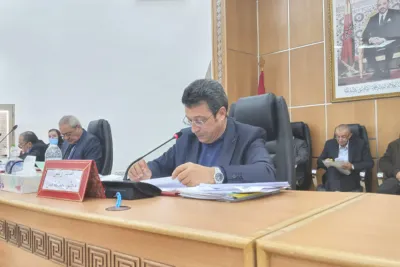 رئيس مجلس جماعة فاس يتباحث مع وفد من مجلس بلدة كفار سابا الإسرائيلية