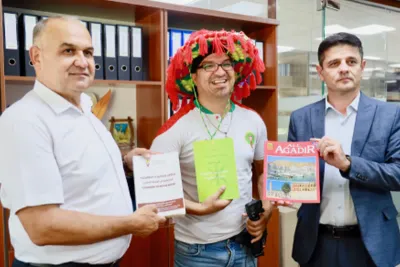 كأس العالم لكرة القدم داخل القاعة 2024: رحالة من أكادير يروج للمغرب في مدينة بخارى