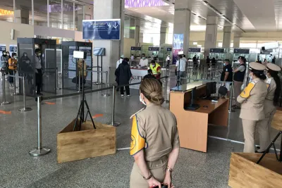 عملية مرحبا 2023: تعبئة مستمرة بمطار محمد الخامس الدولي لاستقبال مغاربة العالم