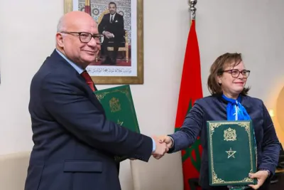 عواطف حيار توقع على اتفاقية شراكة لانضمام وزارتها إلى برنامج داتا ثقة