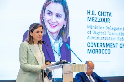 السيدة غيثة مزور تترأس الندوة الصحفية المخصصة لتقديم معرض Gitex Africa 2023