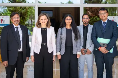 السيدة مزور تستقبل رئيسة شركة إتش سي إل تكنولوجيز الهندية