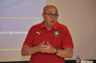 فتحي جمال في حوار مع (فيفا): إنجاز أشبال الأطلس في كأس العالم لأقل من 20 سنة ثمرة استراتيجية تطوير محكمة