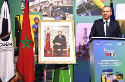 فرنسا تدعم استثمارات شركاتها في الصحراء المغربية (كريستوف لوكورتييه)