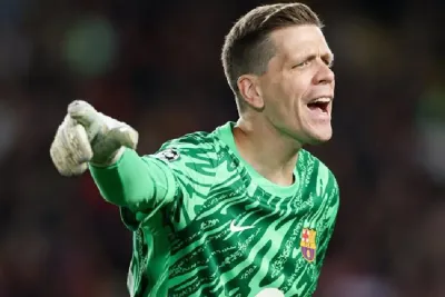 بطولة إسبانيا لكرة القدم.. الحارس تشيزني يجدد عقده مع برشلونة إلى غاية 2027