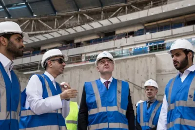 رئيس الفيفا يستقر مؤقتا في الدوحة للإشراف على استعدادات مونديال قطر 2022