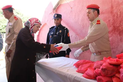 رمضان 2022 : الحرس الملكي يقوم بتوزيع وجبة الإفطار لفائدة عائلات معوزة