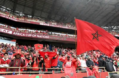 كأس إفريقيا للأمم.. مغاربة كتالونيا يحتفلون بتأهل أسود الأطلس إلى ربع النهائي