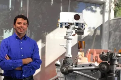 وكالة ناسا تجري تحديثا لمختبرها في فيزياء الكم تحت إشراف العالم المغربي كمال الودغيري