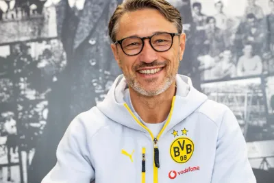 بطولة ألمانيا لكرة القدم.. دورتموند يمدد عقد مدربه كوفاتش حتى 2027