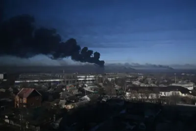 أوكرانيا : استمرار القصف الروسي على العاصمة كييف