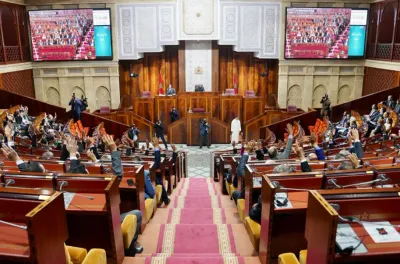 مجلس النواب يصادق على قانون إحداث لجنة مؤقتة لتسيير الصحافة والنشر