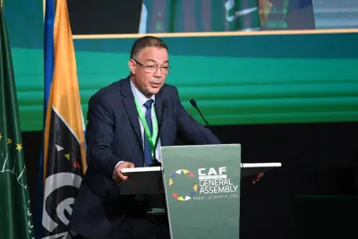 الكونفدرالية الإفريقية لكرة القدم تنفي تعرض فوزي لقجع لأي اعتداء