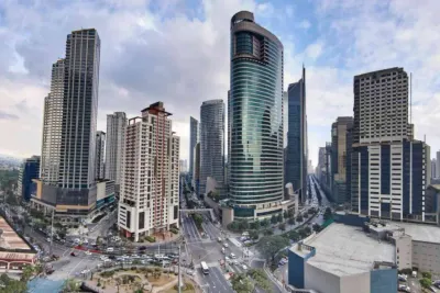 الفلبين تقلص هدفها للنمو الاقتصادي لعام 2025