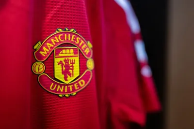 مانشستر يونايتد يسجل خسائر مالية للسنة الخامسة تواليا