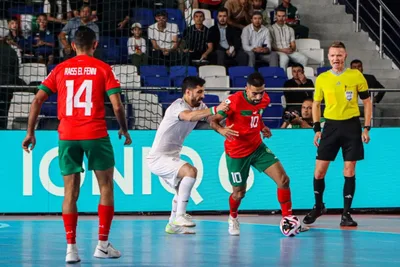كأس العالم لكرة القدم داخل القاعة 2024: المنتخب المغربي يبلغ ربع النهائي بعد مباراة مثيرة أمام نظيره الإيراني