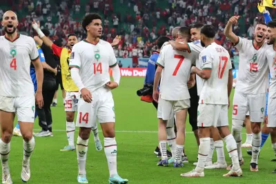 وكالة الأنباء القطرية : المنتخب المغربي صنع مجدا كبيرا و أعاد كتابة التاريخ بعد تأهله إلى دور الثمن