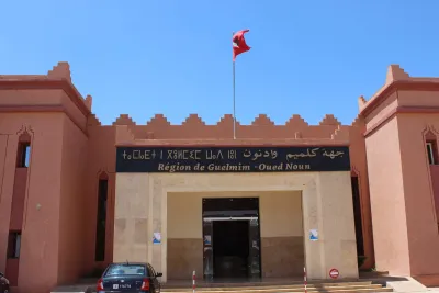 مجلس جهة كلميم - واد نون ينتخب رؤساء ونواب لجانه الدائمة