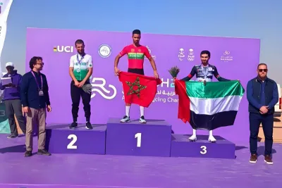 الدراج محسن الكورجي يظفر بذهبية سباق الفردي ضد الساعة في البطولة العربية للسباقات على الطريق