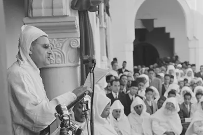 9 أبريل : الزيارتان التاريخيتان للمغفور له محمد الخامس لطنجة وتطوان منعطف مفصلي لنيل الحرية والاستقلال