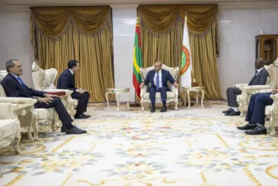 السيد يونس السكوري يسلم رسالة خطية من جلالة الملك محمد السادس للرئيس الموريتاني