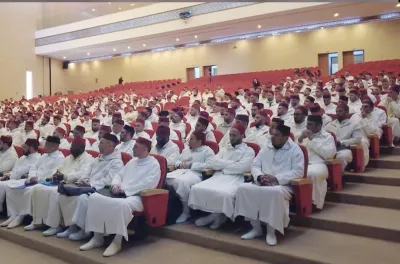 وصول وفد من الأئمة والمرشدات إلى مدريد من أجل التأطير الديني للجالية المغربية