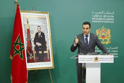 الحكومة تدرس إمكانية دمج الطلبة المغاربة العائدين من أوكرانيا